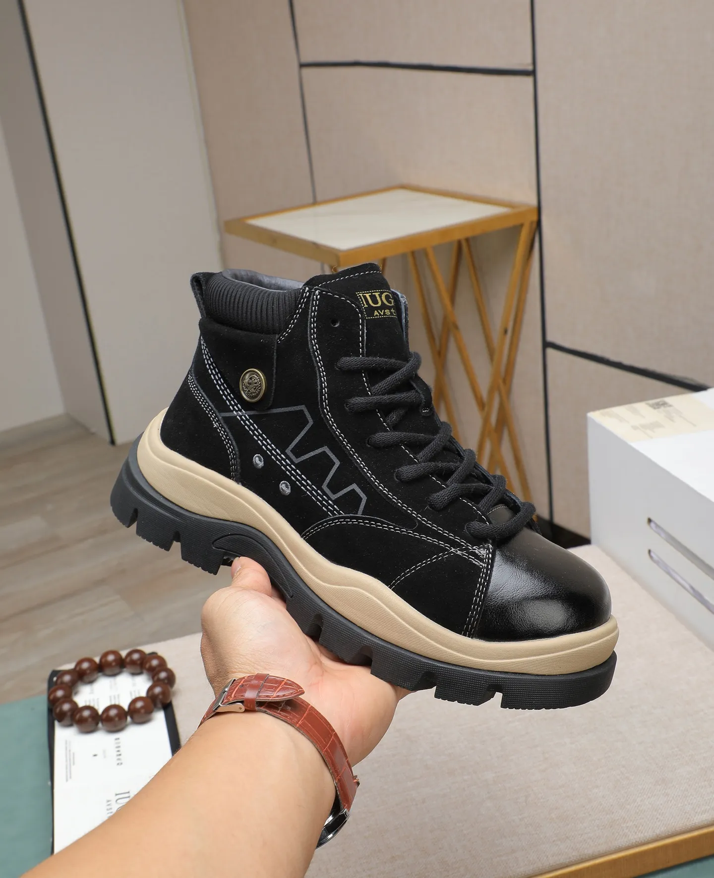Men's shoes 💰640 IUGGI new retro presbyopia men's shoes, casual and versatile, full of high-end sense, fashionable, luxury and personalized style, joint style, retro presbyopia factor, full of handsome style, first layer suede cowhide, lining wool, rubber outsole, light and non-slip size: 39-44